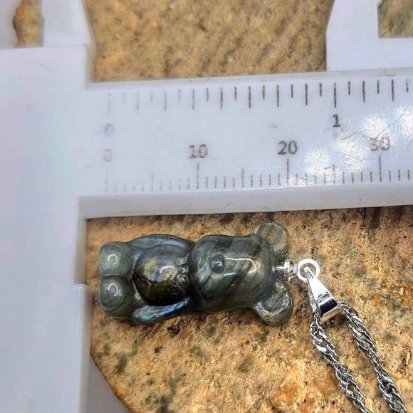 Nature Labradorite Carved Flashy Standing Bear Pendant Necklace - Picture 3 of 10